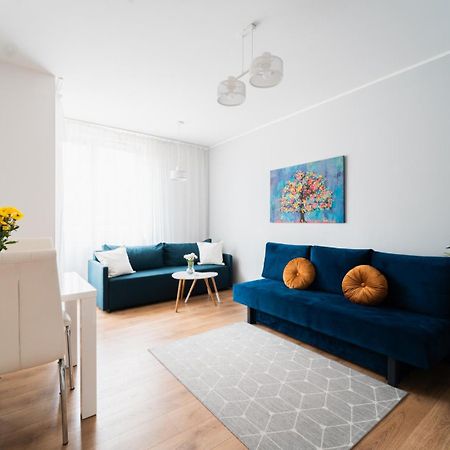 Nice Apartment - Near Sky Tower - Private Parking Wrocław Exterior foto